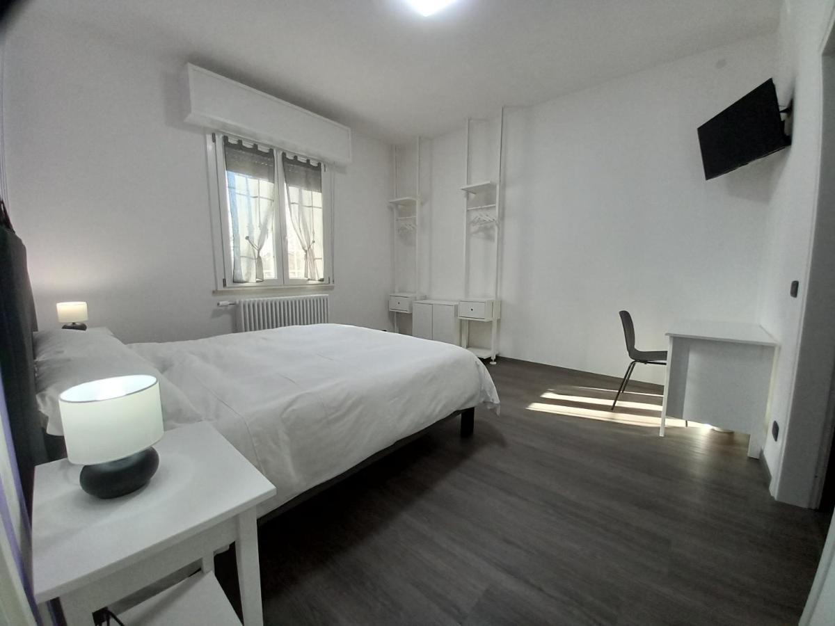 B&B Km 198 - Letto E Colazione Sorbara Extérieur photo