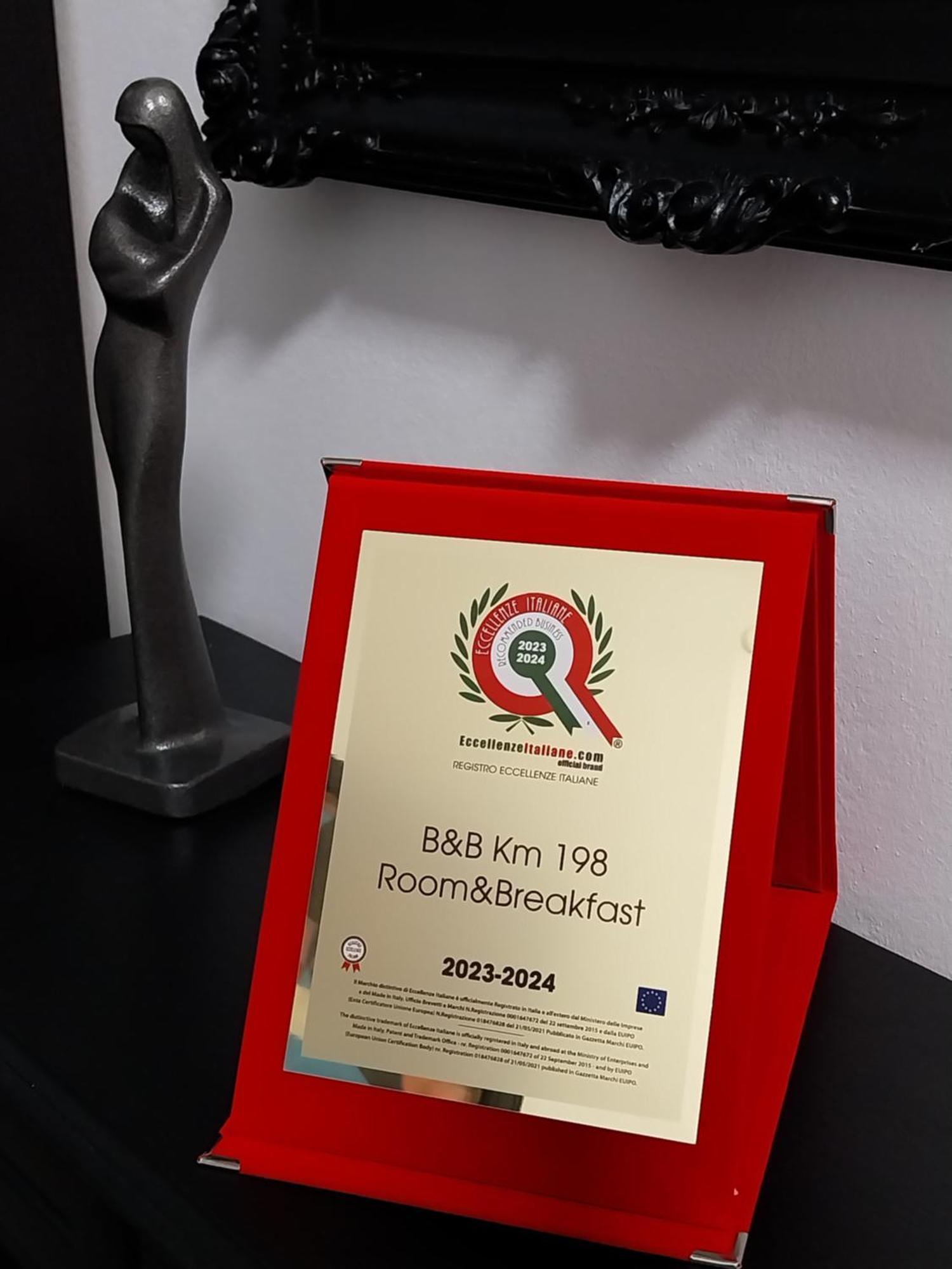 B&B Km 198 - Letto E Colazione Sorbara Extérieur photo